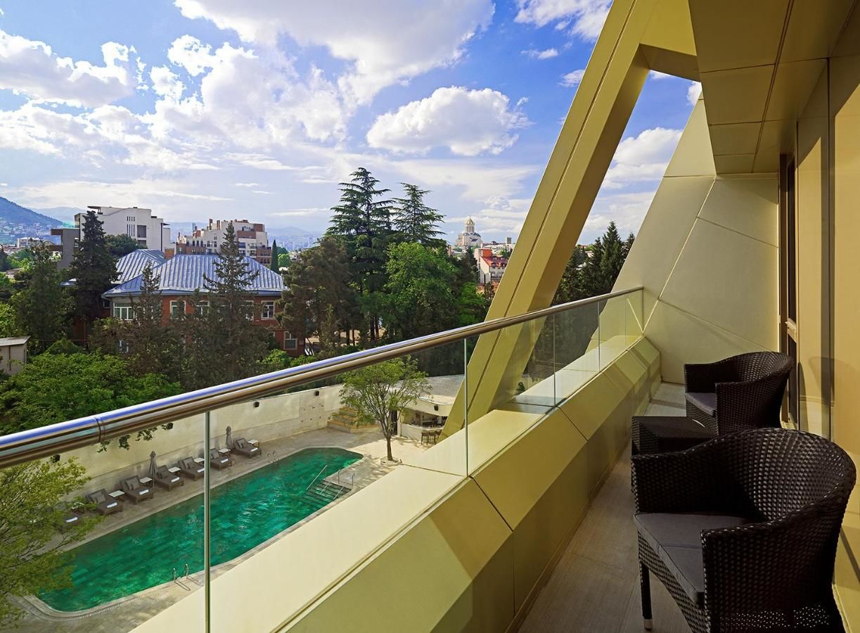 Отель Sheraton Grand Tbilisi Metechi Palace Тбилиси-19