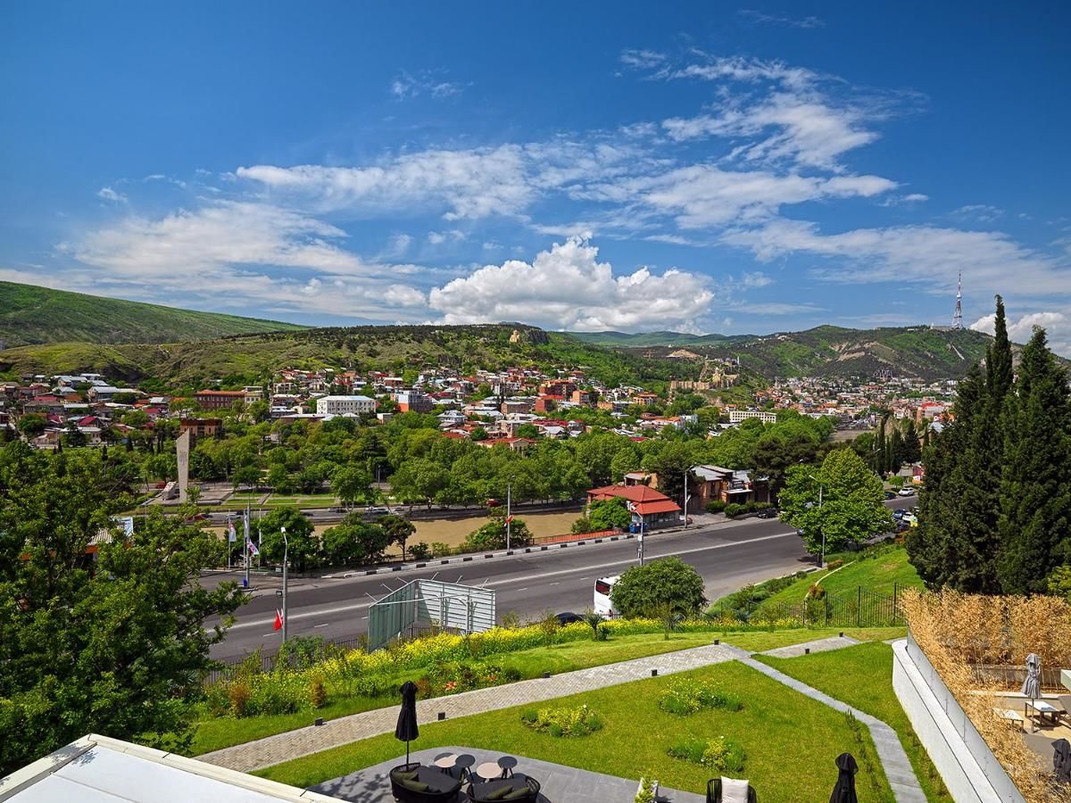 Отель Sheraton Grand Tbilisi Metechi Palace Тбилиси-35