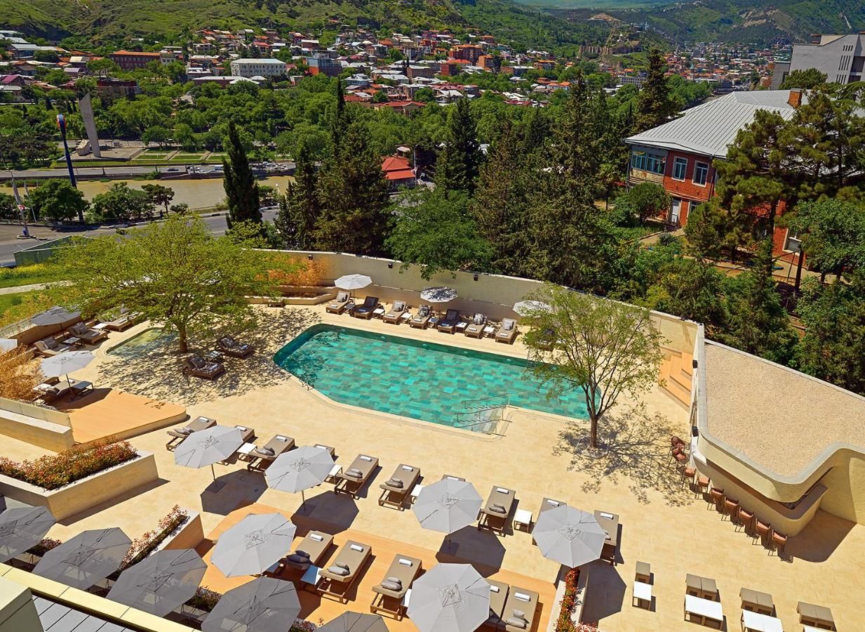 Отель Sheraton Grand Tbilisi Metechi Palace Тбилиси