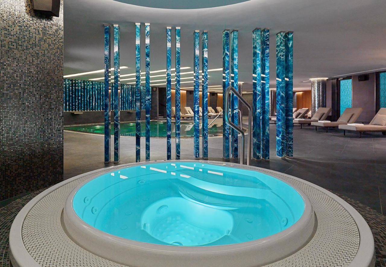 Отель Sheraton Grand Tbilisi Metechi Palace Тбилиси-44