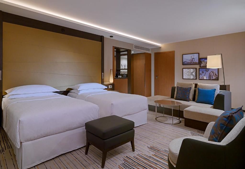 Отель Sheraton Grand Tbilisi Metechi Palace Тбилиси