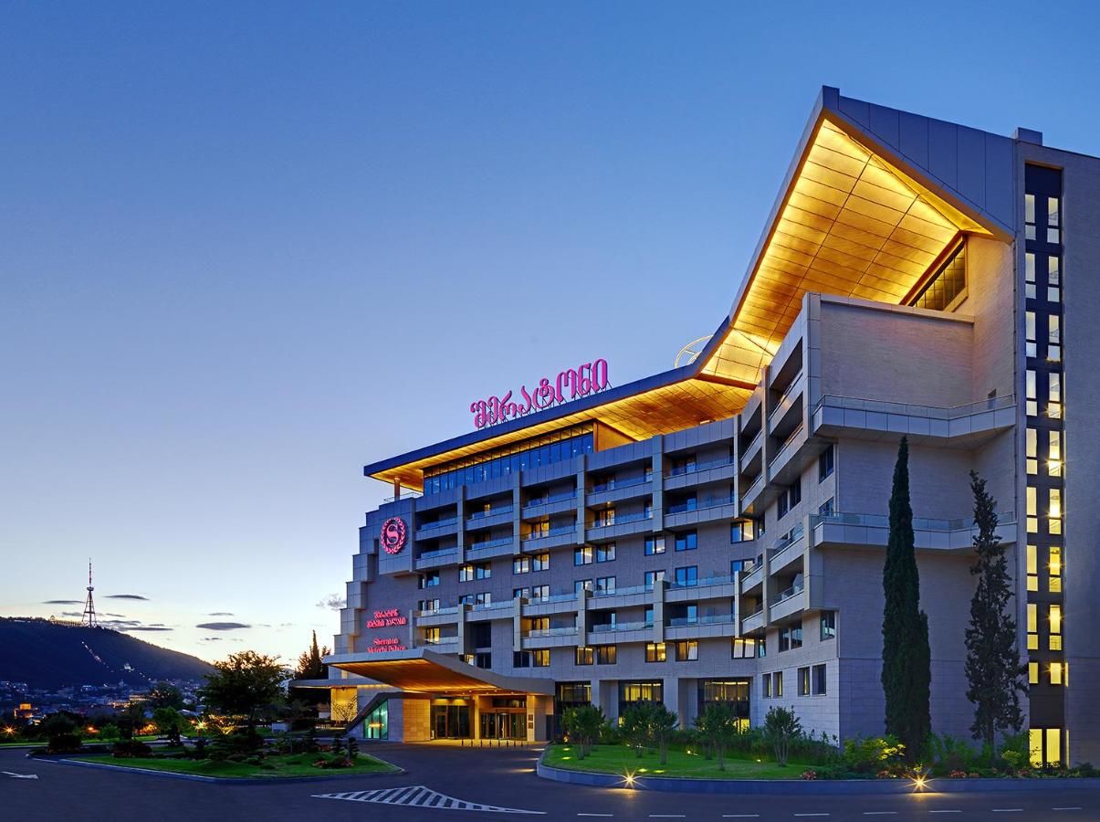Отель Sheraton Grand Tbilisi Metechi Palace Тбилиси-11