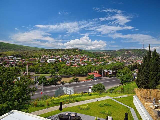 Отель Sheraton Grand Tbilisi Metechi Palace Тбилиси-34